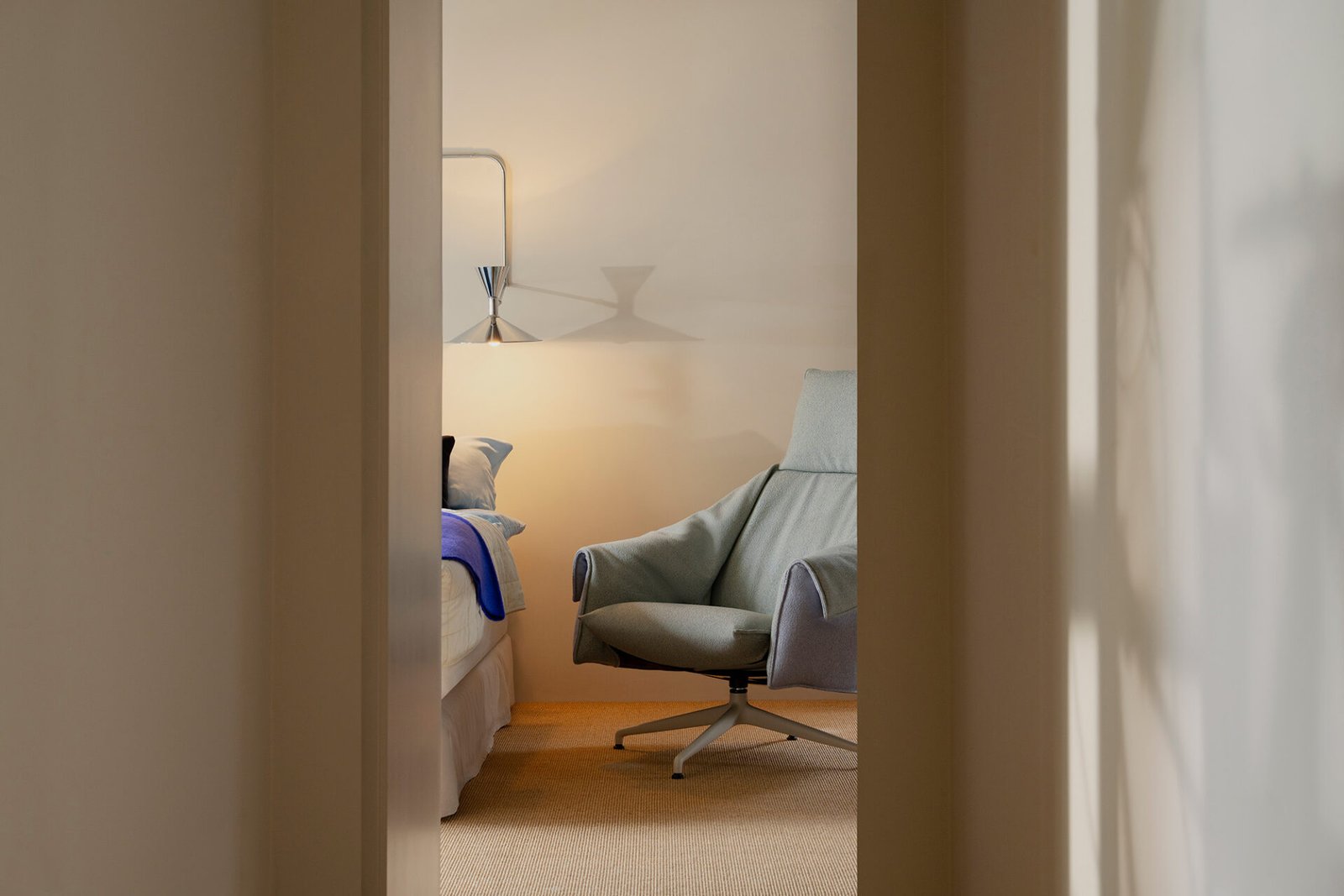 Vitra Bascule campaign — image 3