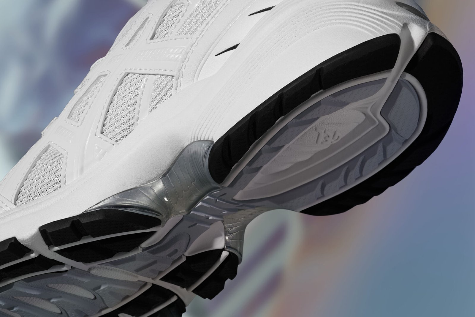 ASICS – 1090